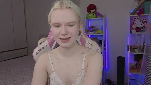 Mia WaterFall online show from 04-01-26, 03:18