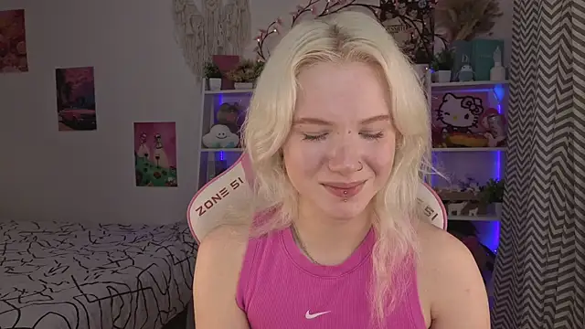 Mia WaterFall online show from 06-01-26, 03:19