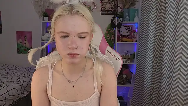 Mia WaterFall online show from 06-05-26, 03:24