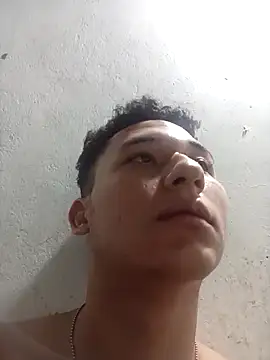 Snapshot of adre-69 chatting on 03-28-26, 03:50 adre-69 online show from 03-28-26, 03:50