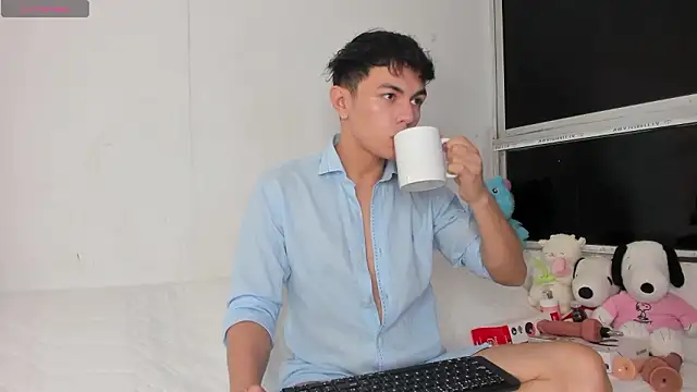 Caydensmit online show from 02-25-26, 04:22