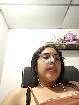 Snapshot of cristal_adams11 chatting on 07-30-26, 04:11 cristal adams11 online show from 07-30-26, 04:11