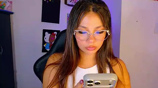 Snapshot of Wendy_Mills_ chatting on 03-12-26, 12:28 Wendy Mills online show from 03-12-26, 12:28