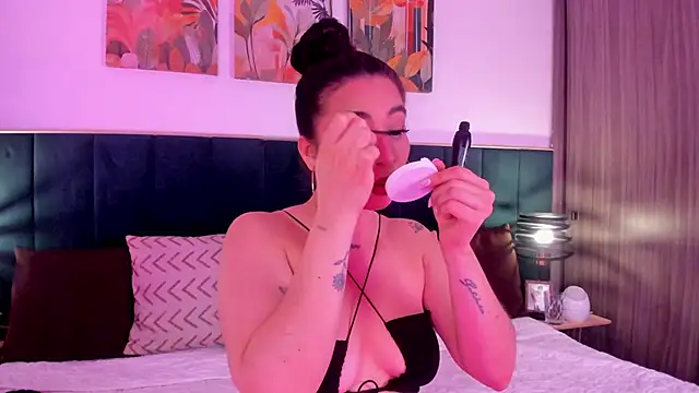 IrinaBlanc online show from 03-24-26, 01:10