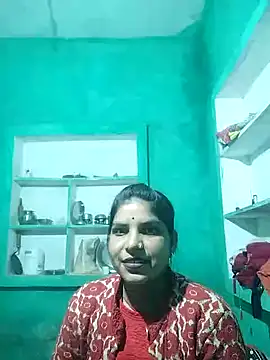 Radha hot online show from 01-17-26, 04:00