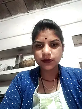 Snapshot of Radha_hot chatting on 02-15-26, 11:23 Radha hot online show from 02-15-26, 11:23
