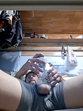 Slick69j online show from 04-08-26, 03:50