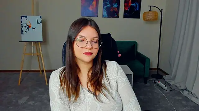 LunaLarose online show from 01-18-26, 12:09