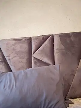 Snapshot of katrinavic23 chatting on 03-23-26, 01:59 katrinavic23 online show from 03-23-26, 01:59