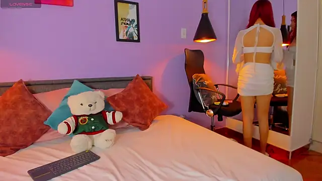 lanablacke  online show from 03-04-26, 12:11