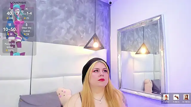 Martina armos online show from 03-17-26, 01:47