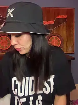 MamiSoft420 online show from 04-26-26, 08:12