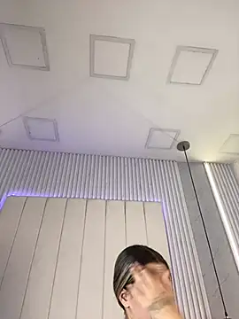 JuliaColemann online show from 02-22-26, 12:04