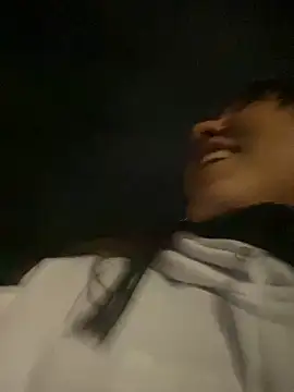 Snapshot of Sweet_t3Em chatting on 05-14-26, 03:24 Sweet t3Em online show from 05-14-26, 03:24
