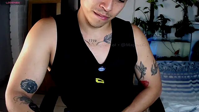 Magnuz Col online show from 07-05-26, 04:19