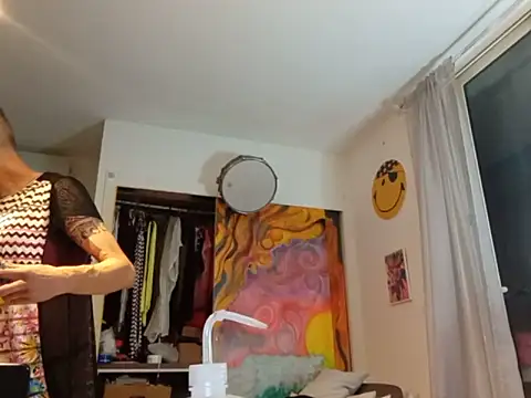 SophienewCDplayer online show from 06-04-26, 03:23