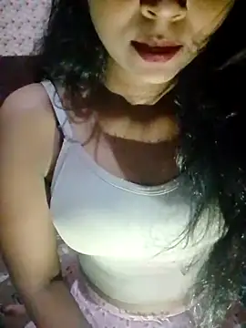 Ayesha Khan1 online show from 04-12-26, 11:37