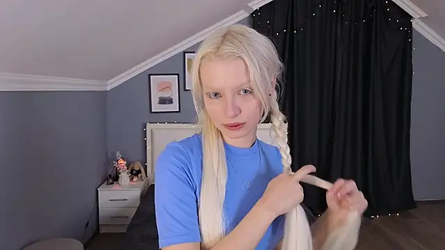 Naomi Demio online show from 03-05-26, 11:06