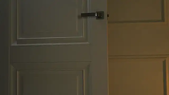 Ilona Hariss online show from 04-18-26, 07:07