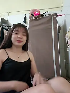 Pinks cool online show from 03-15-26, 05:46