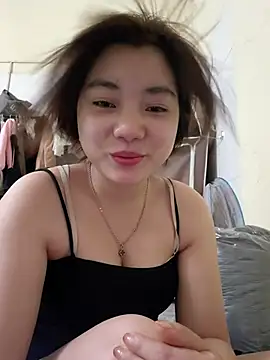 Pinks cool online show from 06-24-26, 08:35