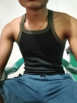 Snapshot of its_rising_star chatting on 02-03-26, 07:35 its rising star online show from 02-03-26, 07:35