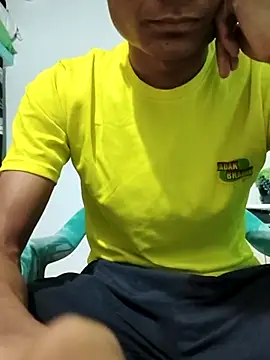 Snapshot of its_rising_star chatting on 02-06-26, 08:23 its rising star online show from 02-06-26, 08:23