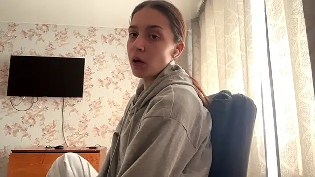 Snapshot of PagedLard chatting on 03-17-26, 06:06 PagedLard online show from 03-17-26, 06:06