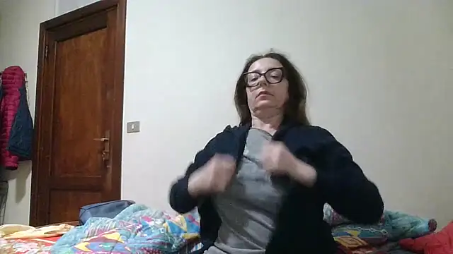 Miasexmilf online show from 05-15-26, 11:56