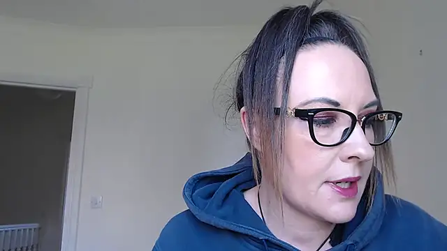 PsychicDominatrix online show from 04-06-26, 12:28