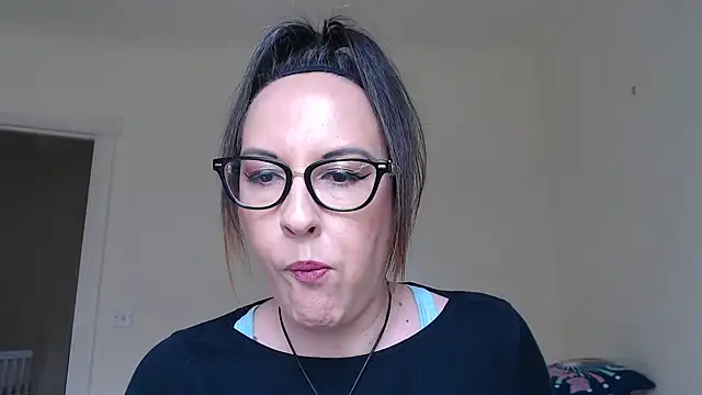 PsychicDominatrix online show from 05-29-26, 01:31