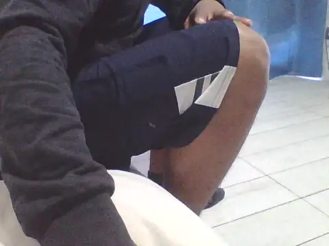 Snapshot of chadroas@xh chatting on 03-23-26, 05:50 chadroasxh online show from 03-23-26, 05:50