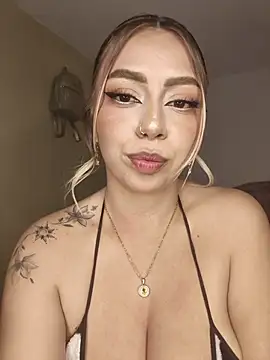 BellaDonna 16 online show from 04-21-26, 02:15