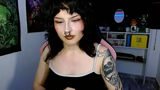 neena nyx  online show from 06-25-26, 12:10