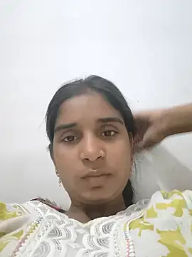 Beautyqueenmp online show from 01-19-26, 12:31