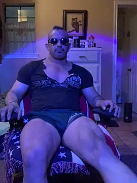 Snapshot of daddydonkey84 chatting on 03-04-26, 06:30 daddydonkey84 online show from 03-04-26, 06:30