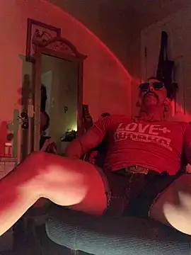 daddydonkey84 online show from 04-21-26, 05:25