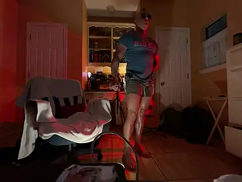 daddydonkey84 online show from 06-08-26, 03:18
