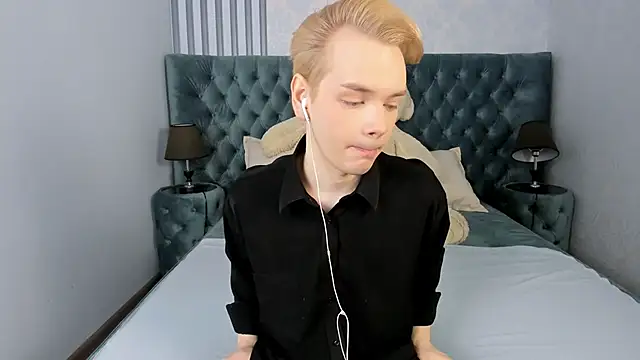 Je Salvatore online show from 02-04-26, 07:47