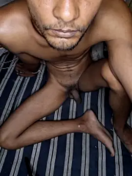 Snapshot of Ayush281999 chatting on 06-16-26, 05:26 Ayush281999 online show from 06-16-26, 05:26
