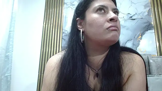 AlayaLee1 online show from 01-19-26, 12:20