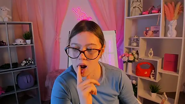 CelestineMauriac online show from 02-16-26, 03:30