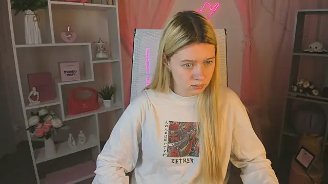 CelestineMauriac online show from 04-20-26, 06:31