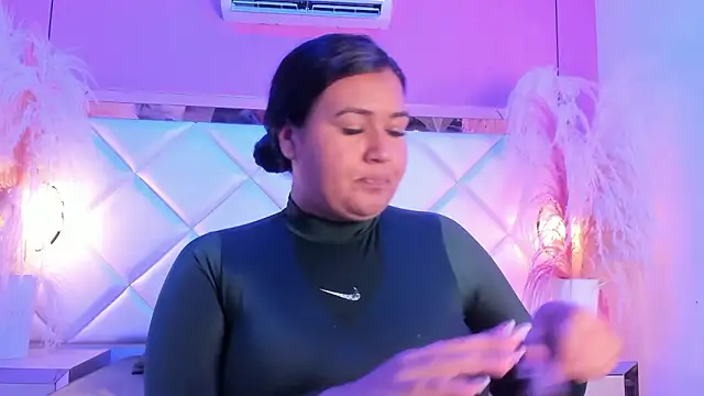 Dojaaiisha online show from 03-09-26, 11:53