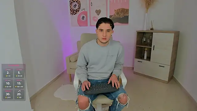 Massimo Fiore online show from 02-20-26, 01:57