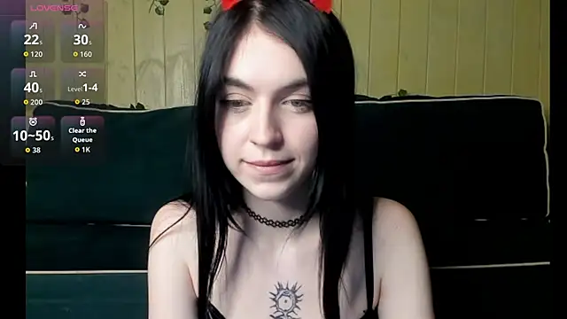 reze daisies online show from 03-25-26, 08:59