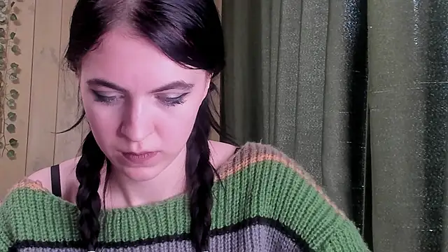 reze daisies online show from 04-19-26, 10:25