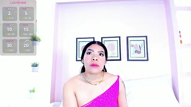 Sophia Salem online show from 02-04-26, 12:00