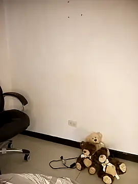 aish a online show from 05-08-26, 11:04