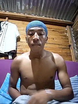 Snapshot of Peterveero12 chatting on 02-12-26, 06:25 Peterveero12 online show from 02-12-26, 06:25